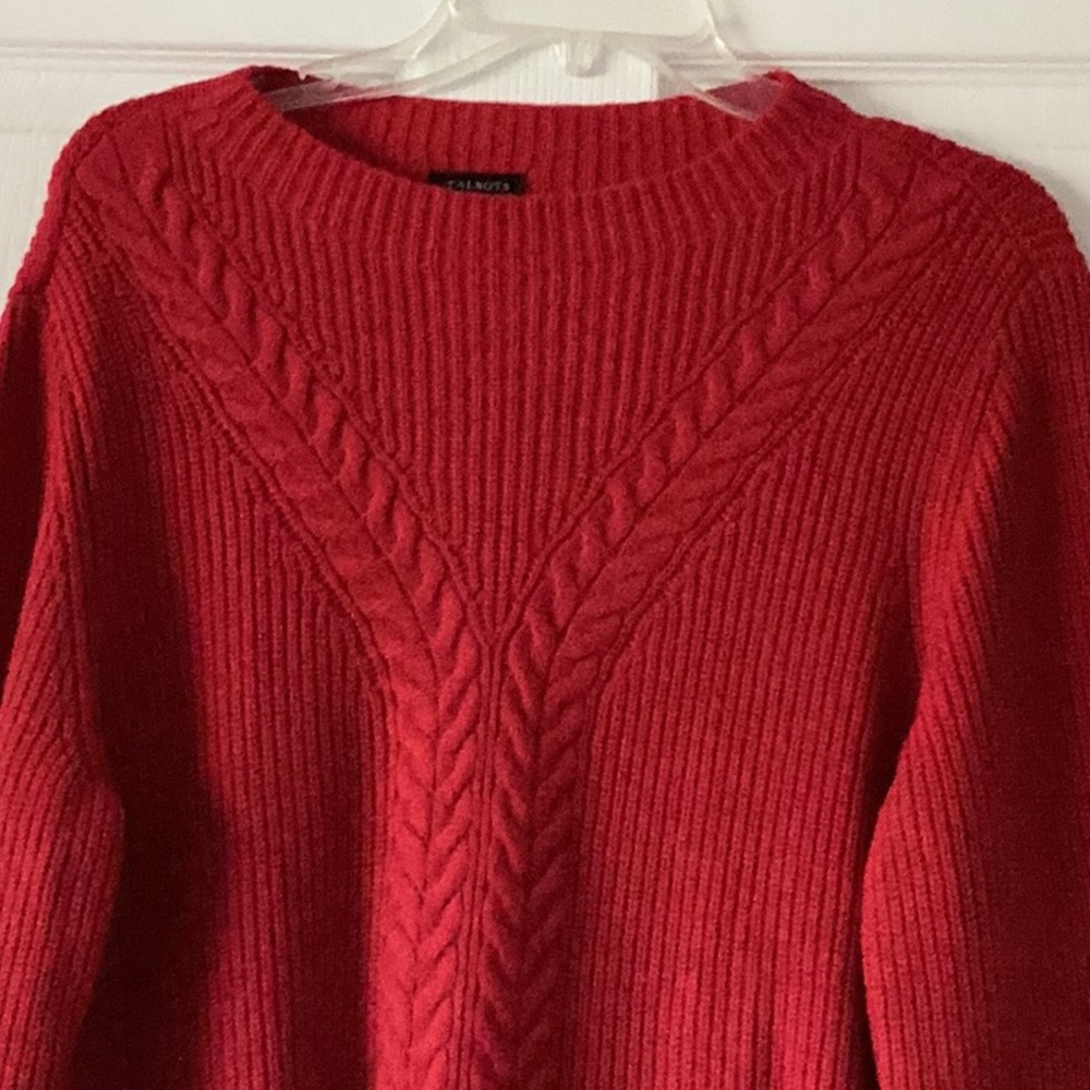 Gorgeous, never worn sweater!  Beautiful BRGHT  red!